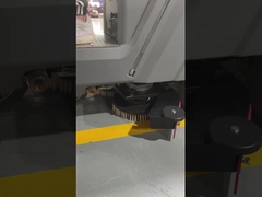 Δεν απαιτούνται εργαλεία για την εγκατάσταση βούρτσων και σφουγγαρίστρα