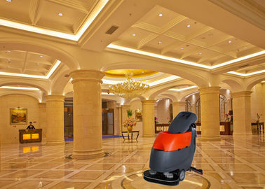 Η προσαρμογή Duad βουρτσίζει τον εμπορικό καθαριστή πατωμάτων για το ξενοδοχείο/το εστιατόριο
